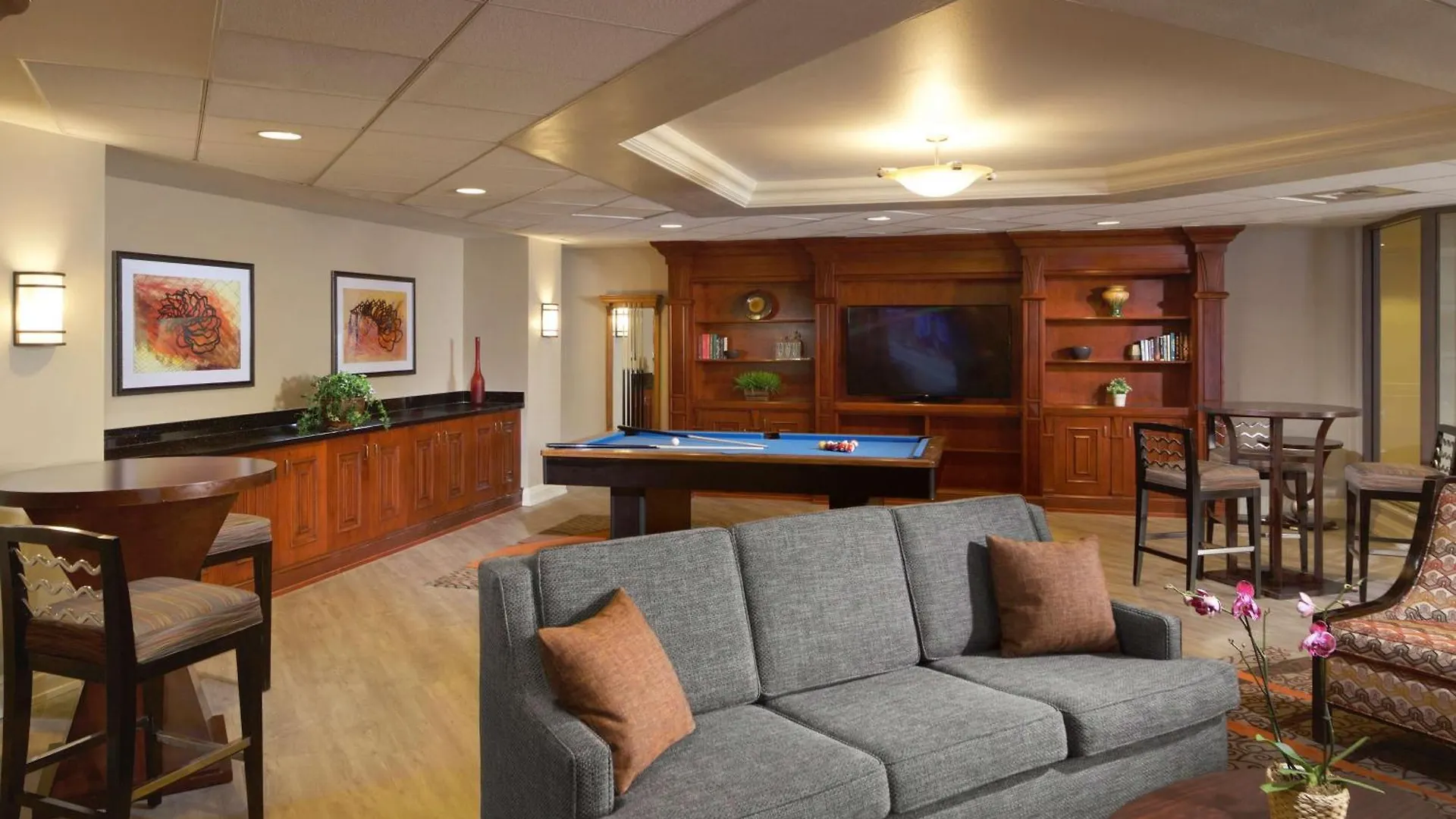 Курортный комплекс Hilton Grand Vacations Club On The Las Vegas Strip