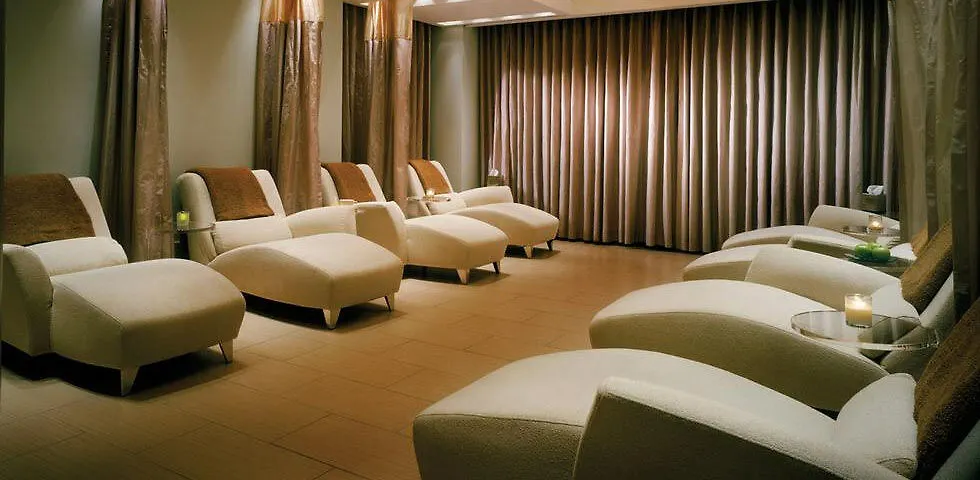 Курортный комплекс Hilton Grand Vacations Club On The Las Vegas Strip